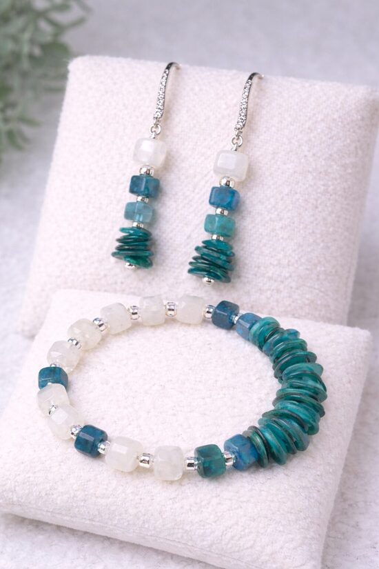 Dabīgo pērļu rotu komplekts "Jūras Elpa"